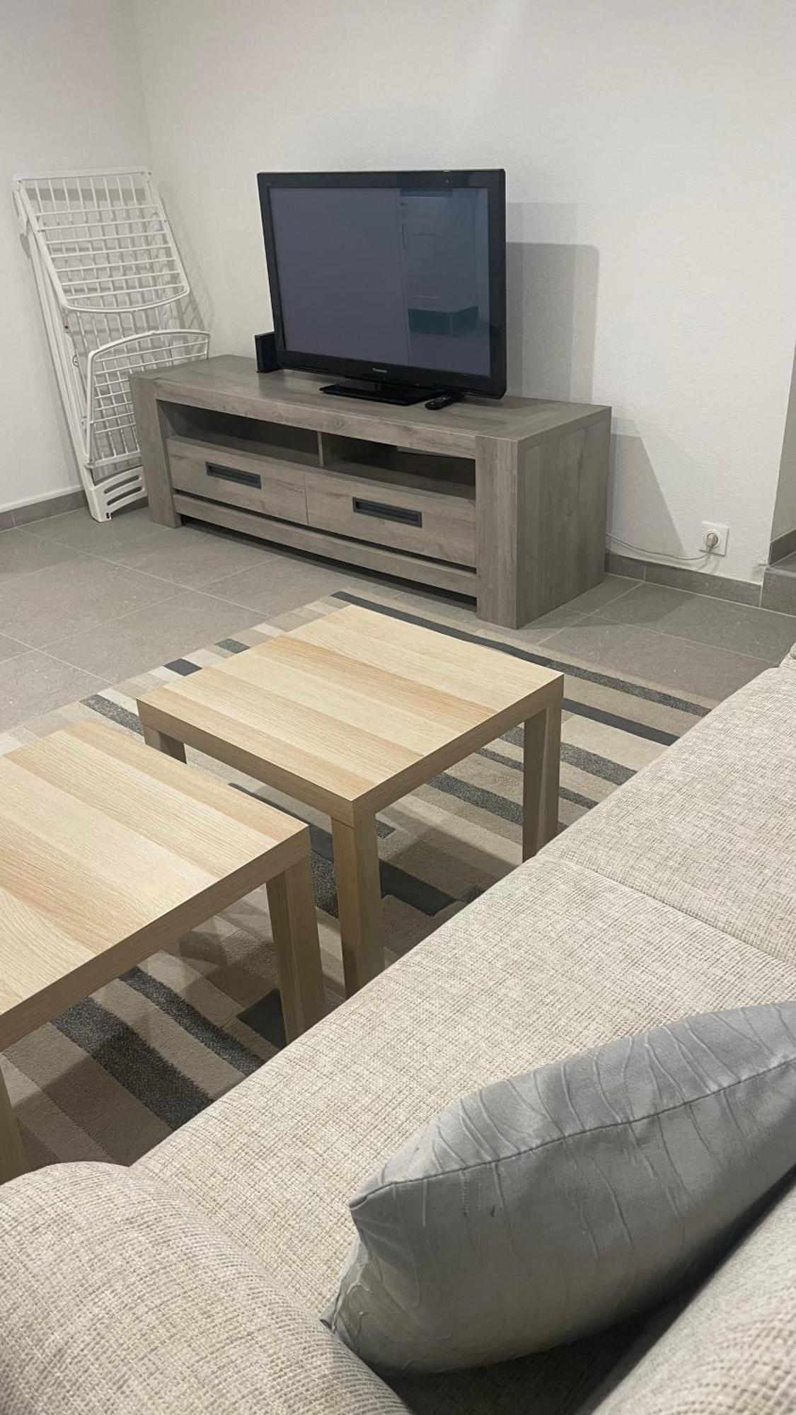 Appartement Bes,, F2 Renove Confort Avec Entree Independante Wittenheim Bagian luar foto