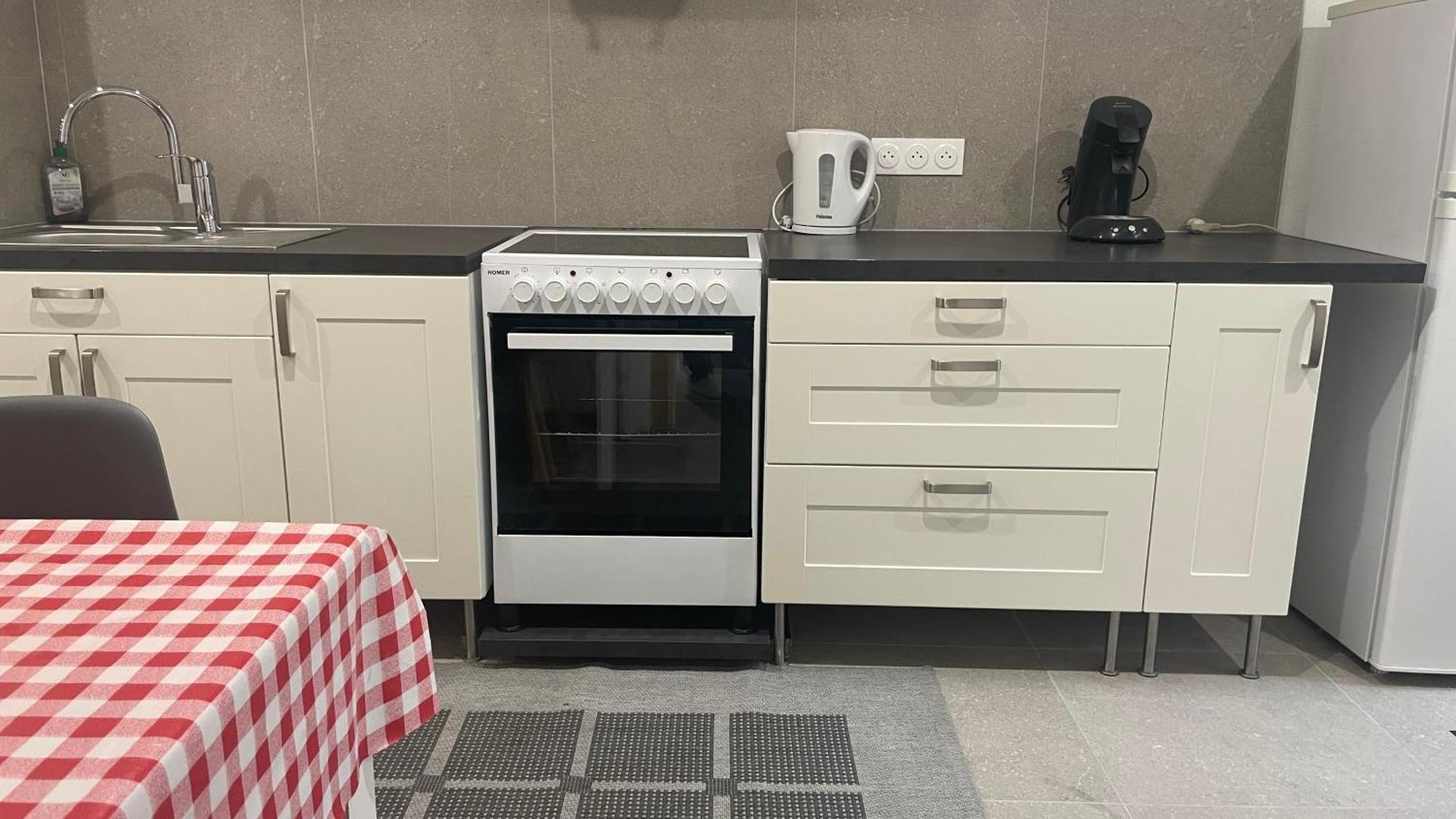 Appartement Bes,, F2 Renove Confort Avec Entree Independante Wittenheim Bagian luar foto