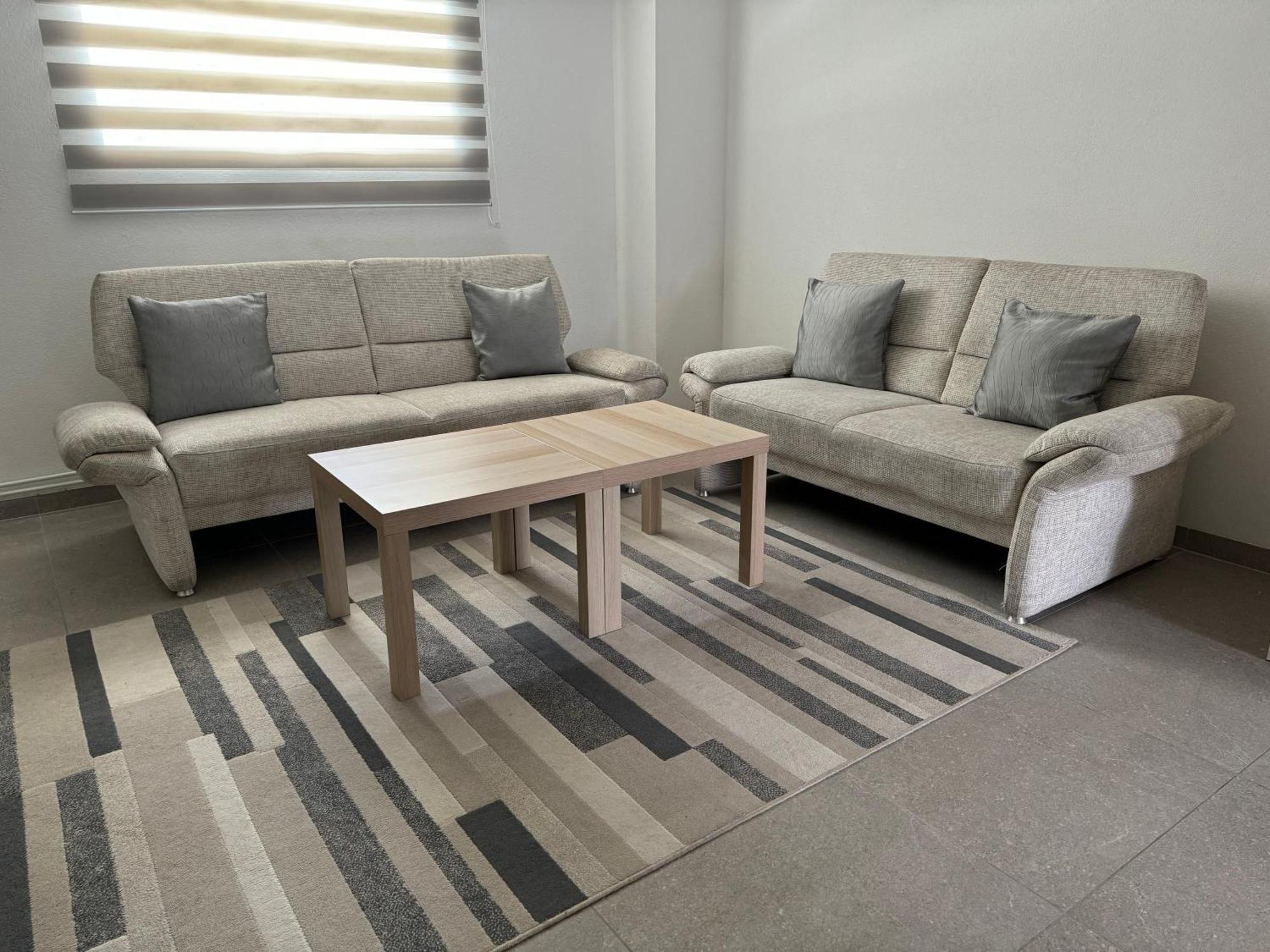 Appartement Bes,, F2 Renove Confort Avec Entree Independante Wittenheim Bagian luar foto